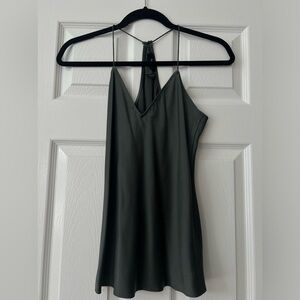 NWOT THEORY SILK GREEN TANK SIZE P